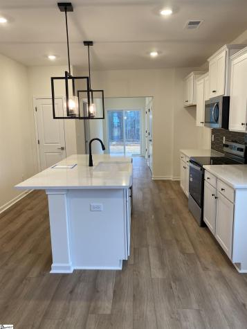 5 Halsey Street Central SC 29630