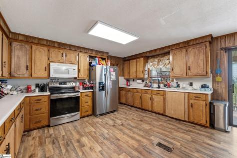 6 Pine Hill Drive Travelers Rest SC 29690