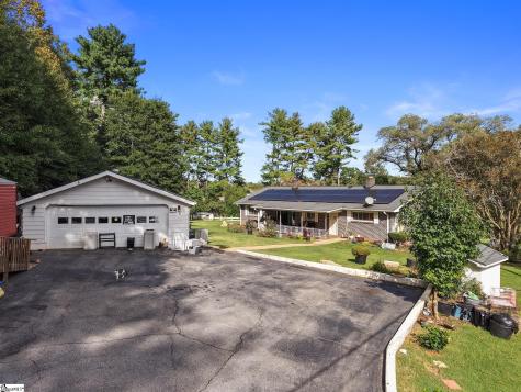 6 Pine Hill Drive Travelers Rest SC 29690