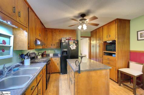 103 Mcmanis Lane Pickens SC 29671