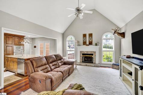203 Crossbridge Trail Piedmont SC 29673
