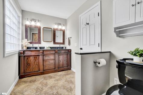 203 Crossbridge Trail Piedmont SC 29673