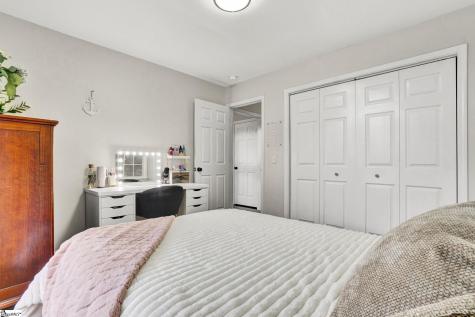 203 Crossbridge Trail Piedmont SC 29673