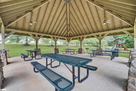 203 Crossbridge Trail Piedmont SC 29673