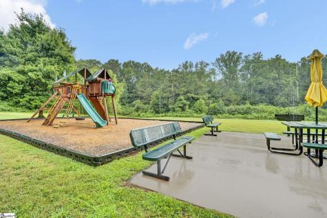 203 Crossbridge Trail Piedmont SC 29673