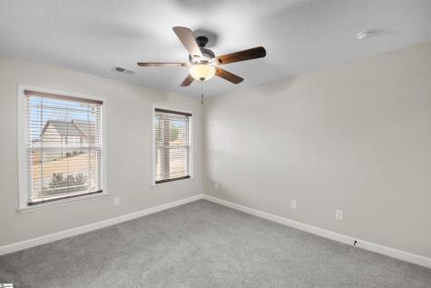 211 Daybreak Court Wellford SC 29385