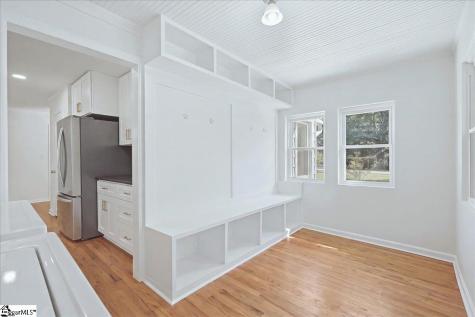 218 Elaine Avenue Taylors SC 29687