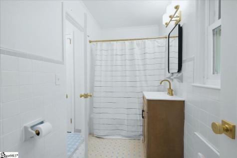 218 Elaine Avenue Taylors SC 29687