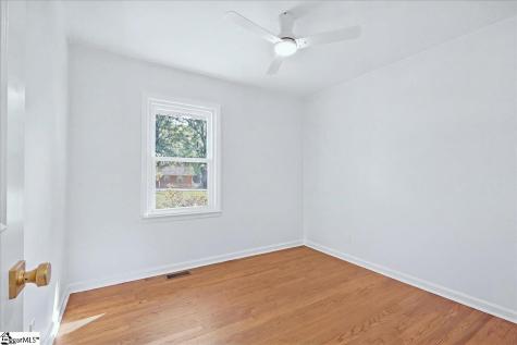 218 Elaine Avenue Taylors SC 29687