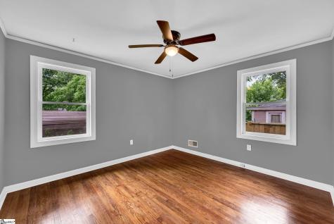 1010 Log Shoals Road Mauldin SC 29662