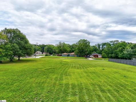 1010 Log Shoals Road Mauldin SC 29662