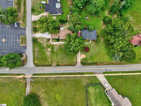 1010 Log Shoals Road Mauldin SC 29662