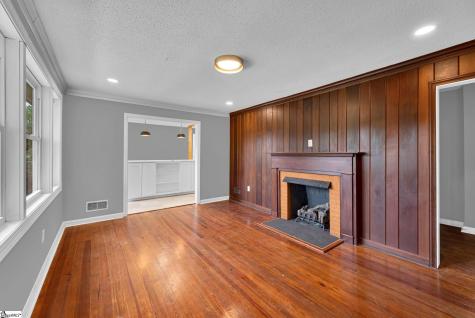 1010 Log Shoals Road Mauldin SC 29662