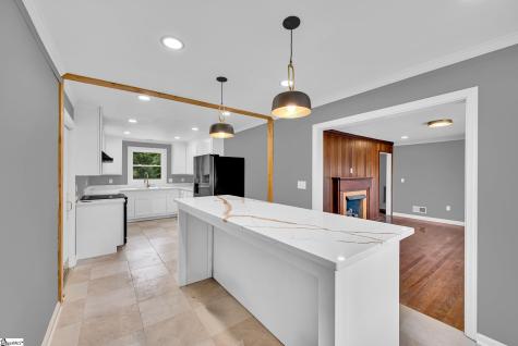 1010 Log Shoals Road Mauldin SC 29662