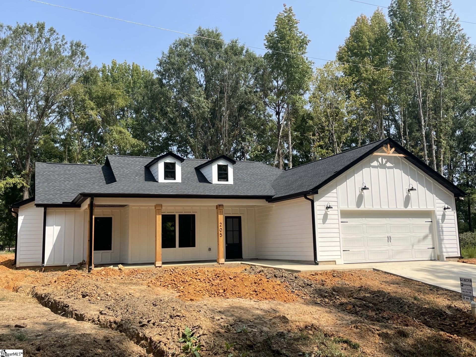 205 Mr Jim Lane Clinton SC 29325