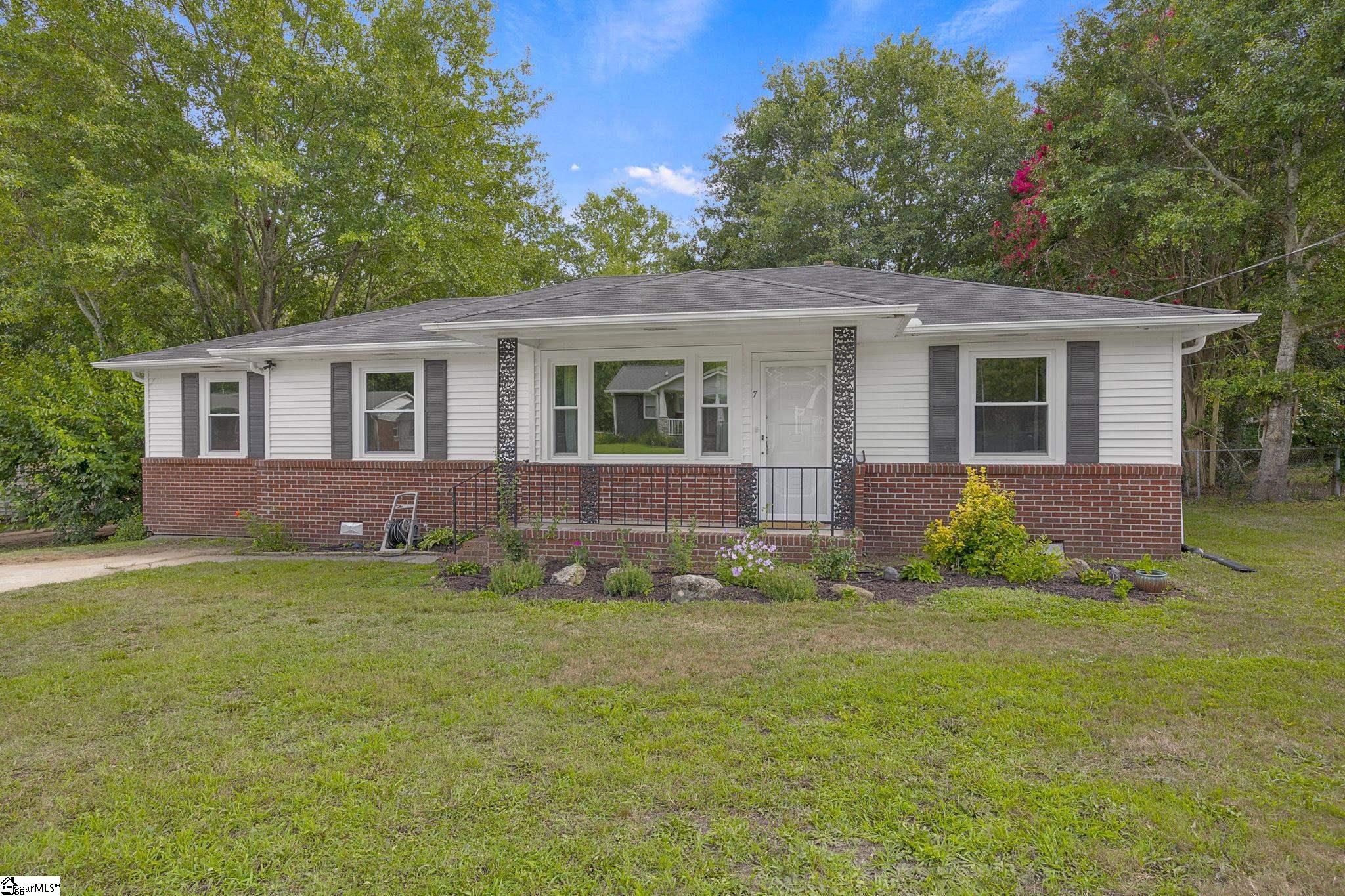 7 Olive Street Taylors SC 29687