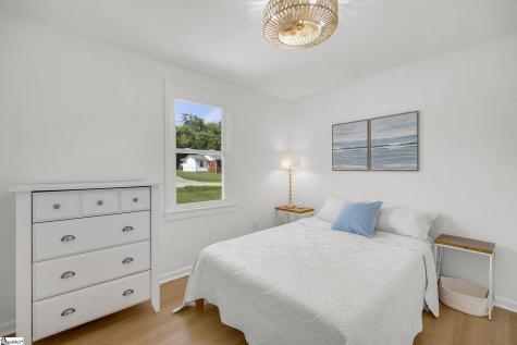 7 Olive Street Taylors SC 29687