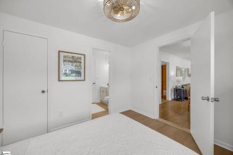 7 Olive Street Taylors SC 29687