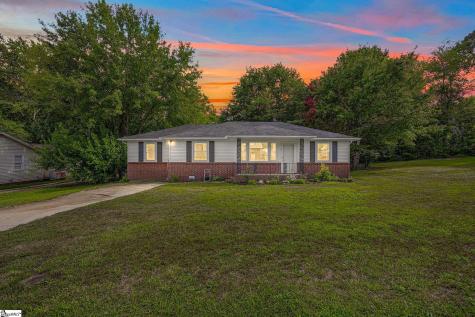 7 Olive Street Taylors SC 29687