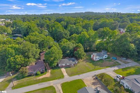 7 Olive Street Taylors SC 29687