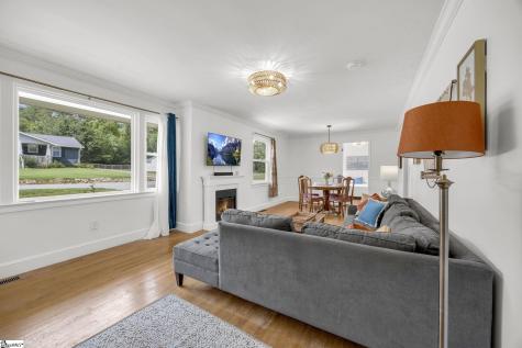7 Olive Street Taylors SC 29687