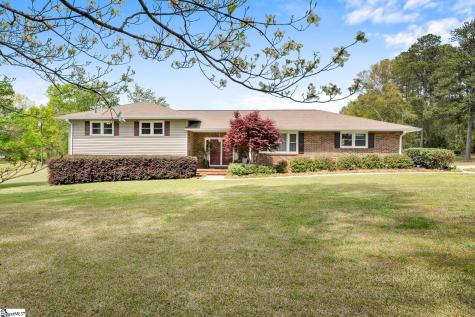 124 Center Pointe Road Belton SC 29672