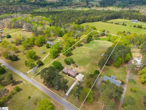 124 Center Pointe Road Belton SC 29672