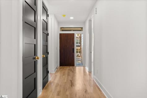 18 Doe Street Greenville SC 29611