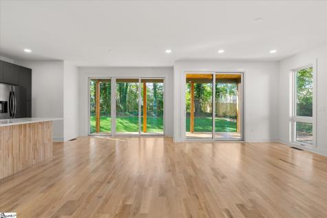 18 Doe Street Greenville SC 29611