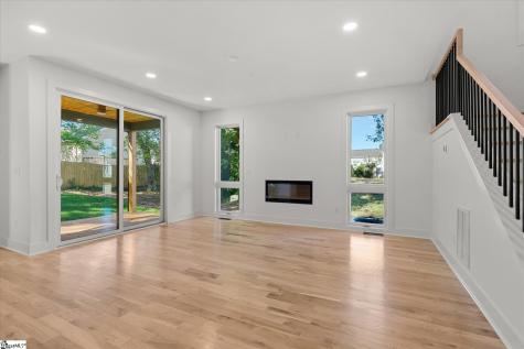 18 Doe Street Greenville SC 29611