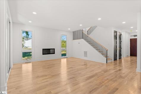 18 Doe Street Greenville SC 29611