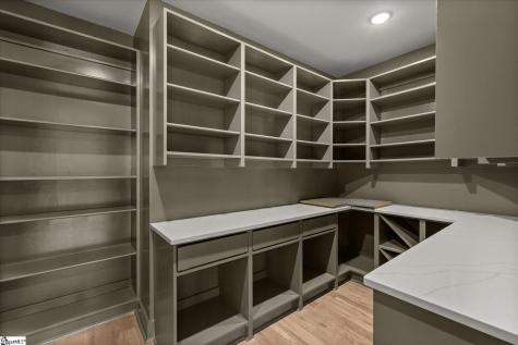 18 Doe Street Greenville SC 29611