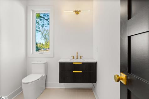 18 Doe Street Greenville SC 29611