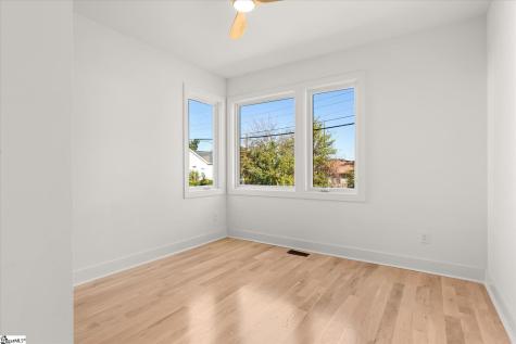 18 Doe Street Greenville SC 29611