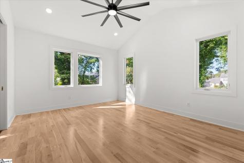 18 Doe Street Greenville SC 29611