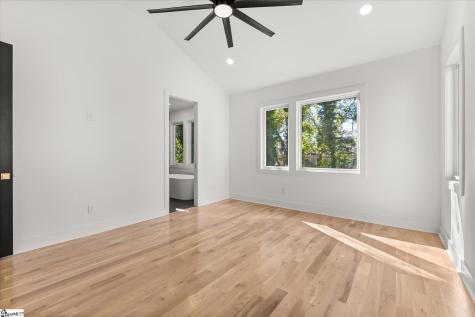 18 Doe Street Greenville SC 29611