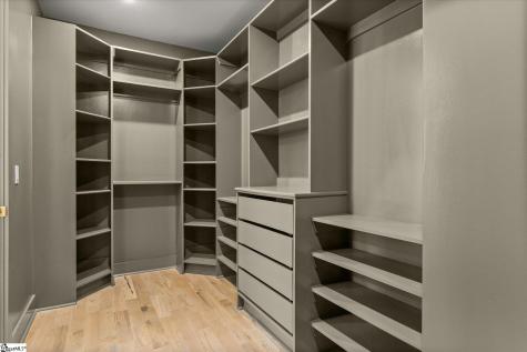 18 Doe Street Greenville SC 29611