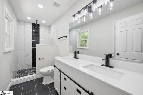 113 Lexington Court Simpsonville SC 29681