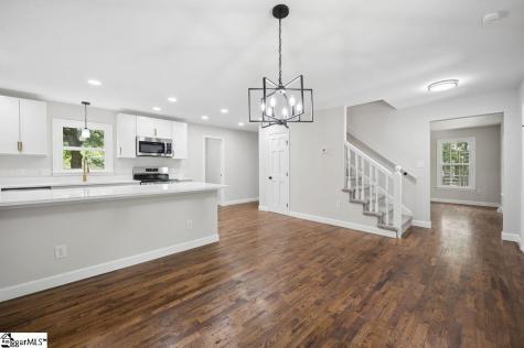 113 Lexington Court Simpsonville SC 29681