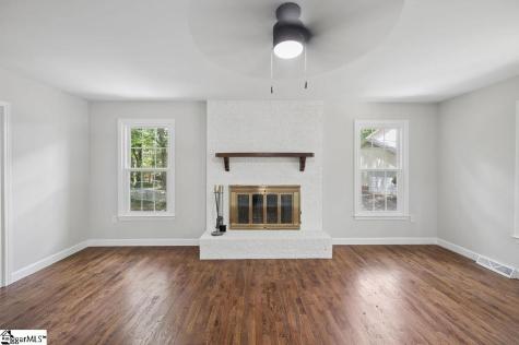 113 Lexington Court Simpsonville SC 29681