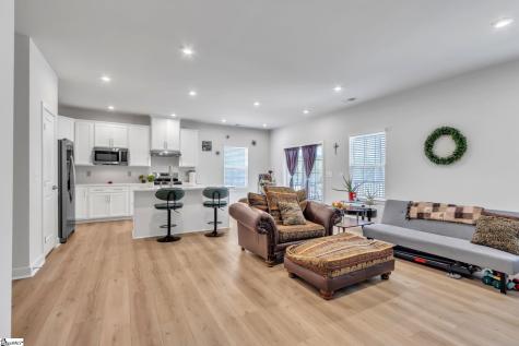 1040 Horse Whisper Run Landrum SC 29356