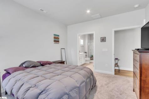 1040 Horse Whisper Run Landrum SC 29356