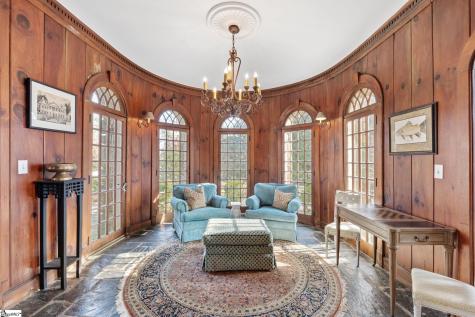 48 Ridgeland Drive Greenville SC 29601