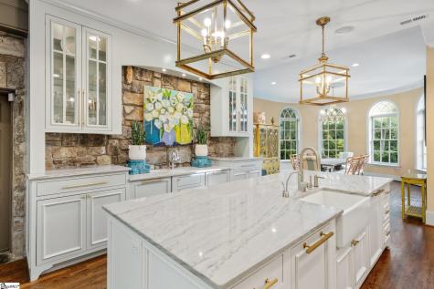 48 Ridgeland Drive Greenville SC 29601