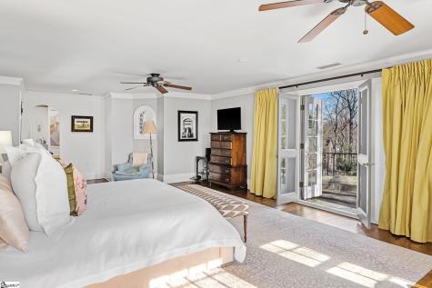 48 Ridgeland Drive Greenville SC 29601