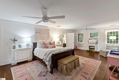 48 Ridgeland Drive Greenville SC 29601