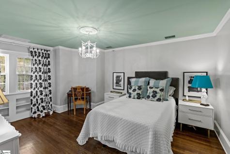 48 Ridgeland Drive Greenville SC 29601