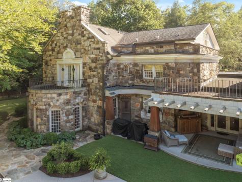 48 Ridgeland Drive Greenville SC 29601