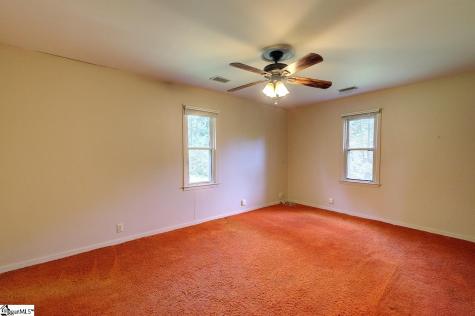 1206 Lakeview Drive Greenville SC 29611