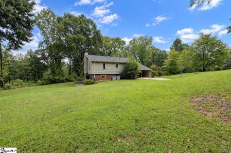1206 Lakeview Drive Greenville SC 29611